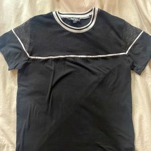 Short sleeve mesh crew neck